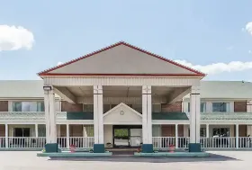 Photograph of Days Inn, Columbus