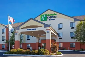 Photograph of Holiday Inn Express & Suites, Muncie