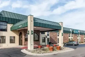 Photograph of Quality Inn, Shelbyville