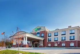 Photograph of Holiday Inn Express, Logansport