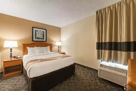 Photograph of Quality Inn, Portage