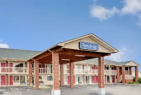 Photograph of Travelodge, Sellersburg