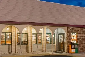 Photograph of Knights Inn Peru, Peru