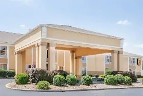 Photograph of Super 8, Evansville