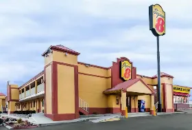 Photograph of Super 8, Indianapolis
