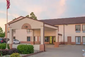 Photograph of Super 8, Vincennes