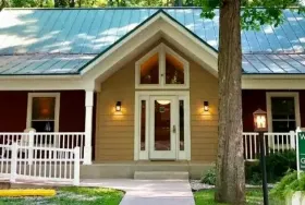 Photograph of That Pretty Place Bed & Breakfast Inn, Middlebury