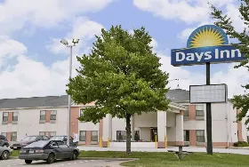 Photograph of Days Inn, Walcott