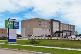 Photograph of Holiday Inn Express, Marshalltown
