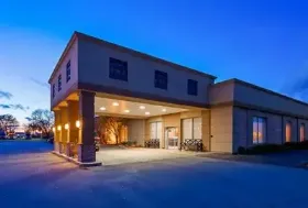 Photograph of Best Western Crobroads Of The Bluffs, Council Bluffs