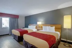 Photograph of Quality Inn, Clinton
