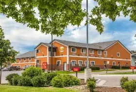 Photograph of Econo Lodge, Cedar Rapids