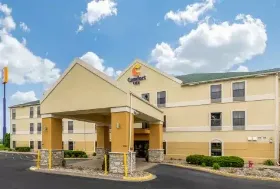 Photograph of Comfort Inn, Walcott