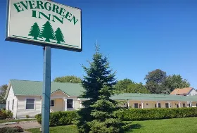 Photograph of Evergreen Inn, Osceola