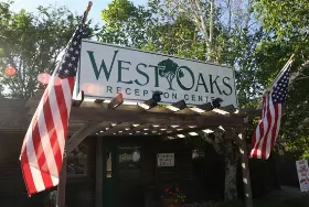 Photograph of West Oaks Resort, Arnolds Park