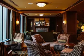 Photograph of Hotel Julien Dubuque, Dubuque