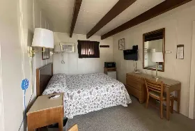 Photograph of Cresco Motel, Cresco