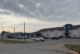 Photograph of Motel 6, Waterloo