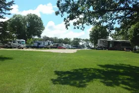 Photograph of Lake Shore RV Resort, Oelwein