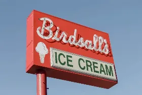 Photograph of Birdsall's Ice Cream, Mason City