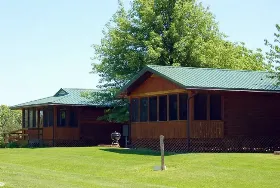 Photograph of Red Fox Lodging, Keosauqua