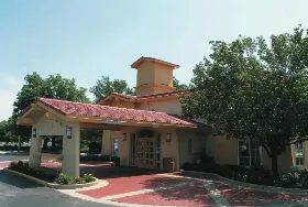 Photograph of La Quinta Inn, Lenexa