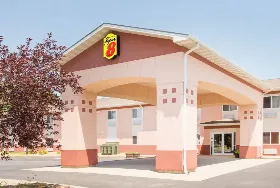 Photograph of Super 8, Iola
