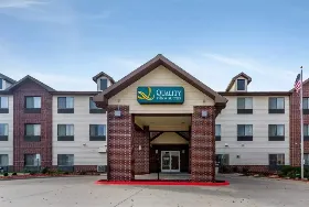 Photograph of Quality Inn, 