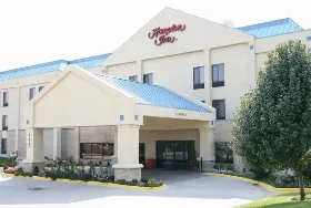 Photograph of Hampton Inn, Olathe