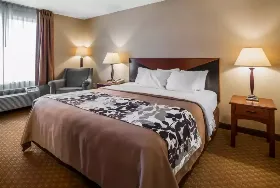Photograph of Rodeway Inn & Suites, Salina
