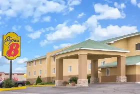 Photograph of Super 8, Dodge City