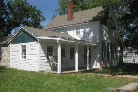 Photograph of Frontier Store House, Matfield Green