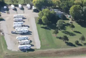 Photograph of Jayhawker RV Park, Iola
