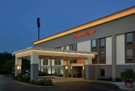 Photograph of Hampton Inn, Brooks
