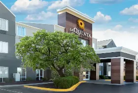 Photograph of La Quinta Inn & Suites, Hopkinsville