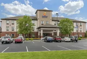 Photograph of Comfort Inn, Cave City