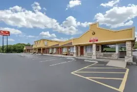 Photograph of Econo Lodge, Erlanger