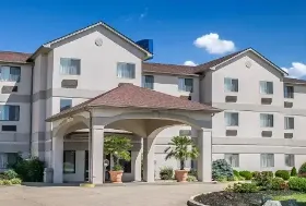 Photograph of Quality Inn, Brooks