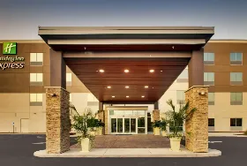 Photograph of Holiday Inn Express, Winchester