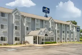 Photograph of Microtel Inn & Suites, Bowling Green