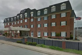 Photograph of French Quarter Inn, Maysville