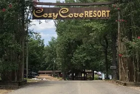 Photograph of Cozy Cove Waterfront Resort, Benton