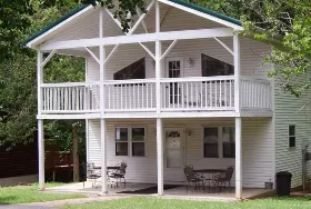 Photograph of LakePointe Resort, Russell Springs