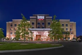 Photograph of Fairfield Inn & Suites, Louisville