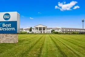 Photograph of Best Western Parkside Inn, Frankfort