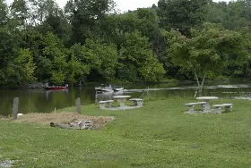 Photograph of Boone's Landing Marina And Campground, Union