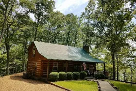 Photograph of Toebbe Timbers Log Home, Nancy