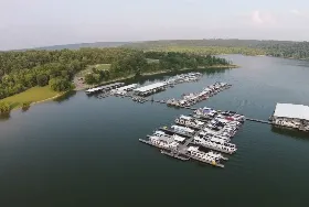 Photograph of Emerald Isle Resort And Marina, Campbellsville