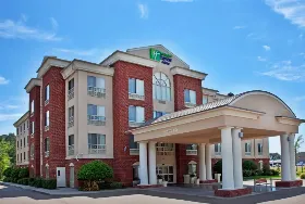 Photograph of Holiday Inn Express, West Monroe