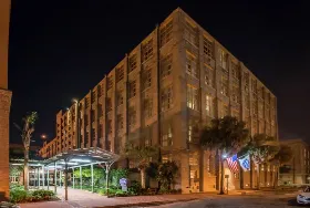 Photograph of Hampton Inn, New Orleans